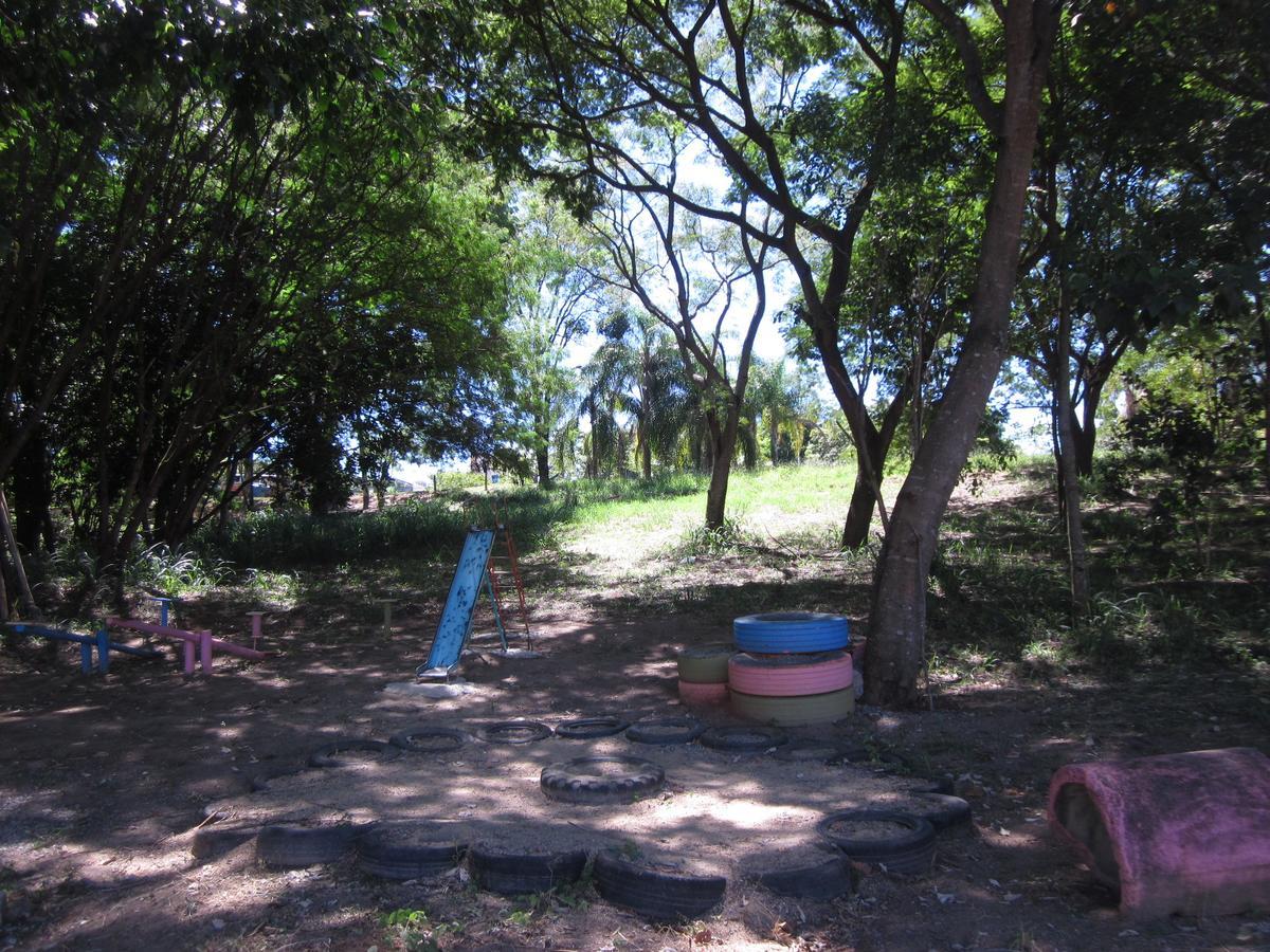 Hostel Famille Brun Trevo Sao Joao da Boa Vista Exterior photo